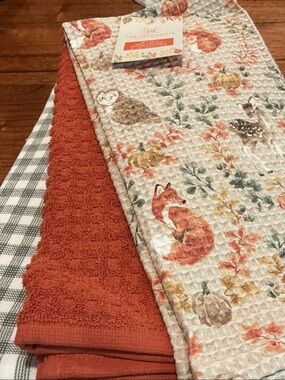 The Farmhouse Fall / Autumn Woodland Animal Inspired Kitchen Towels - Set of 3
